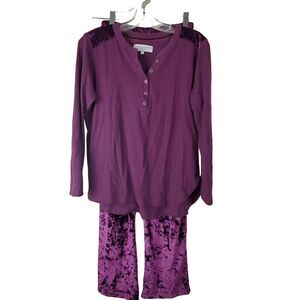LIVE LOVE LOUNGE Velvet Pajama Set Purple Size Small Karen Neuburger Cozy